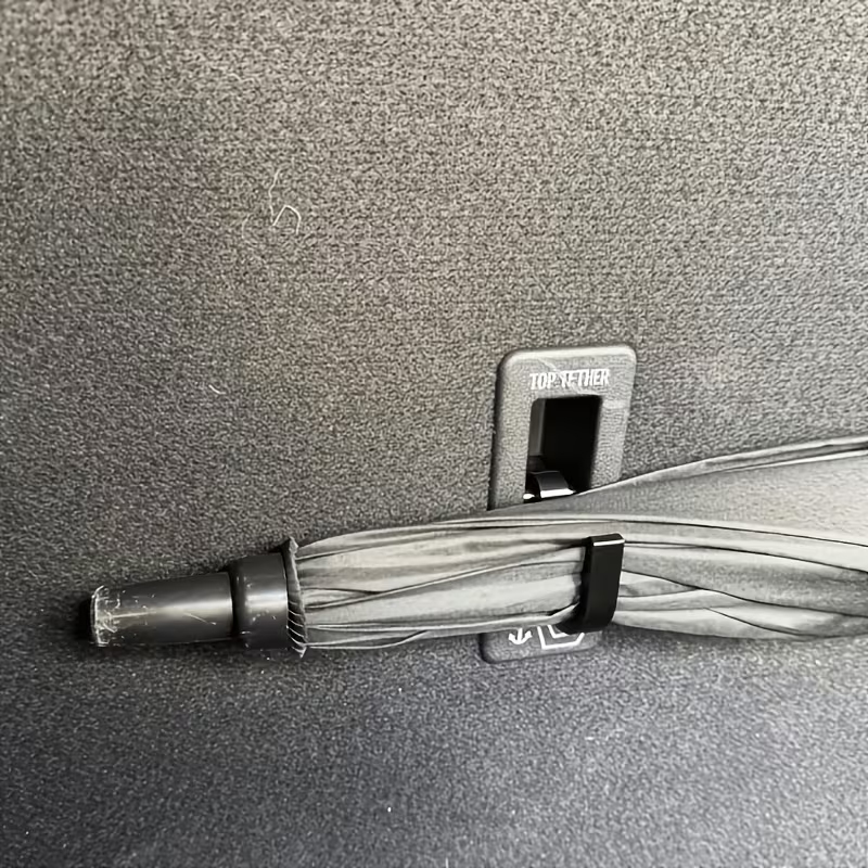 حامل مظلة لصندوق السيارة وخطاف - مراجعة Car Accessories Shop وسعره